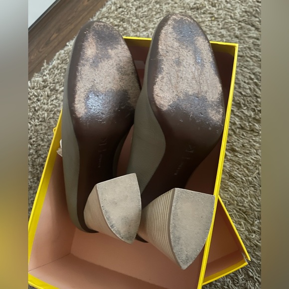 Mercedes Castillo leather pump comfortable heels, shoes - Picture 12 of 13